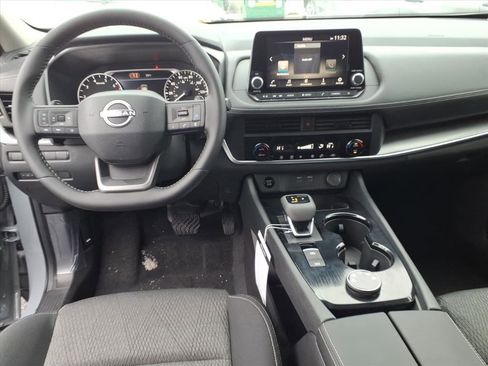 New 2026 Nissan Rogue SV image 9