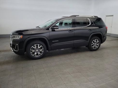 Used 2023 GMC Acadia SLT w/ Trailering Package AWD/4WD image 2