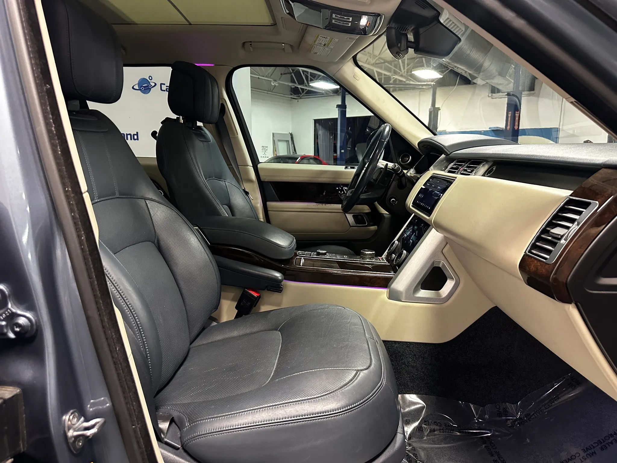 Used 2021 Land Rover Range Rover Westminster Edition AWD/4WD image 23