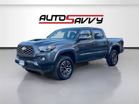 Used 2023 Toyota Tacoma TRD Sport image 3