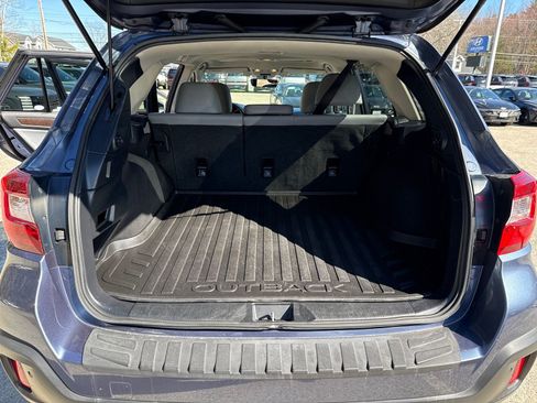 Used 2018 Subaru Outback 2.5i Limited AWD/4WD image 20