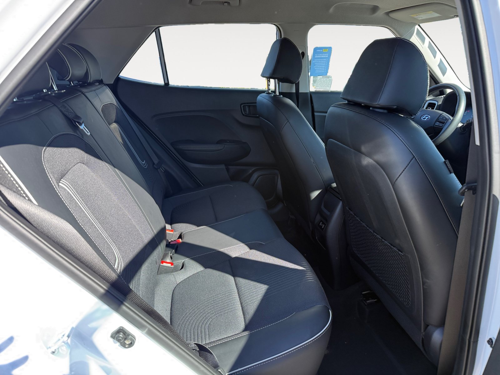 Certified 2026 Hyundai Venue SEL FWD image 18