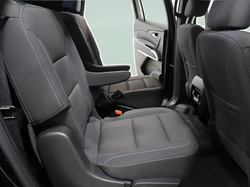 Used 2024 Chevrolet Traverse LT AWD/4WD image 31