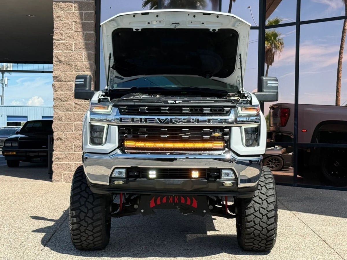 Used 2022 Chevrolet Silverado 3500 LT w/ Convenience Package AWD/4WD image 21