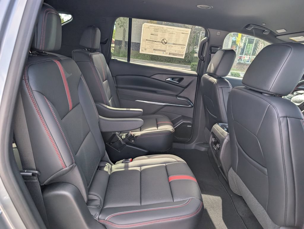 New 2026 Chevrolet Traverse RS FWD image 18