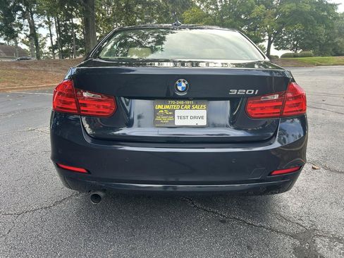 Used 2015 BMW 320i Sedan RWD image 3