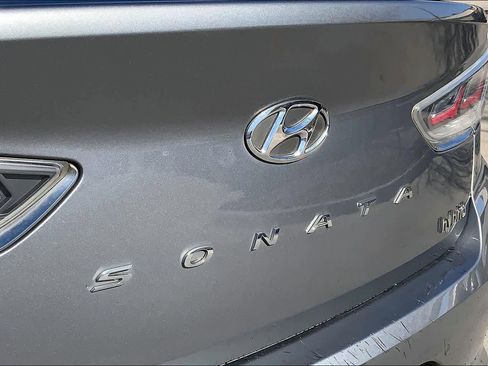 Used 2018 Hyundai Sonata Limited w/ Ultimate Package 02 image 32