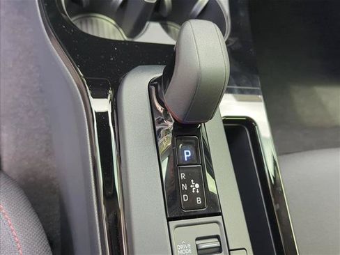 New 2026 Toyota Prius Plug-In Hybrid FWD image 21