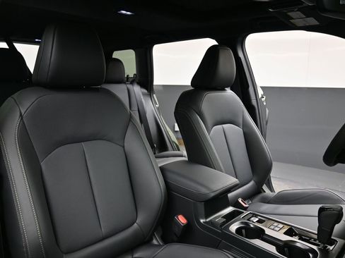 New 2026 Subaru Outback Limited XT image 13