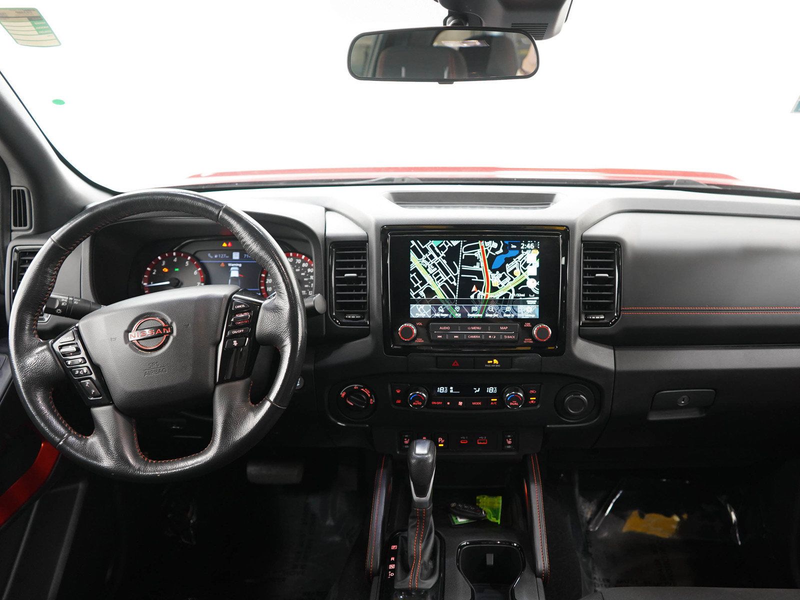 Used 2022 Nissan Frontier PRO-4X AWD/4WD image 13
