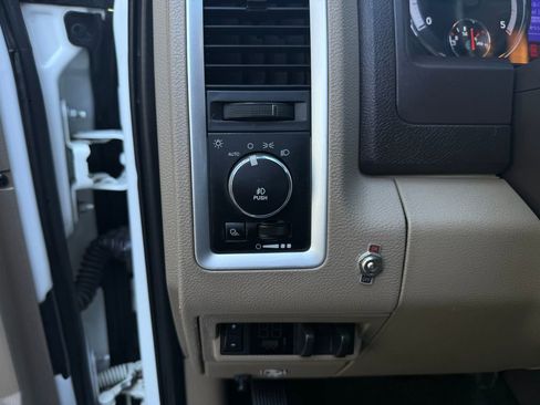 Used 2012 RAM 3500 Big Horn RWD image 27