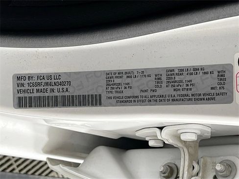 Used 2020 RAM 1500 Laramie image 30