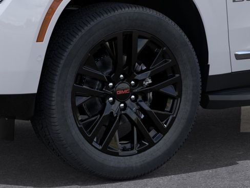 New 2026 GMC Yukon Denali AWD/4WD image 9