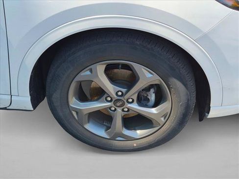 Used 2023 Ford Escape ST-Line w/ Tech Pack #1 FWD image 8