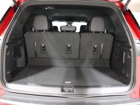 New 2025 Chevrolet Traverse LT w/ Enhanced Driving Package image 49