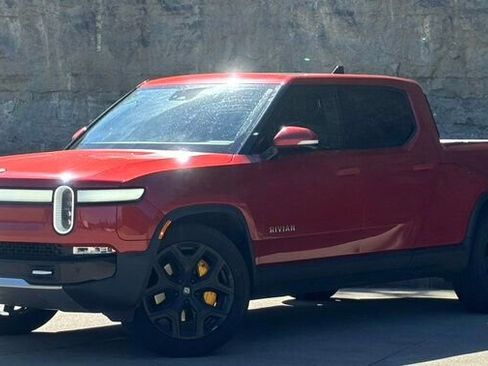 Used 2022 Rivian R1T Launch Edition image 1