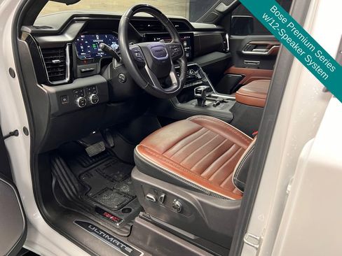 Used 2024 GMC Sierra 1500 Denali Ultimate image 3