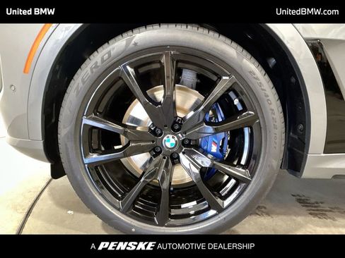 Used 2025 BMW X7 xDrive40i w/ M Sport Package image 10