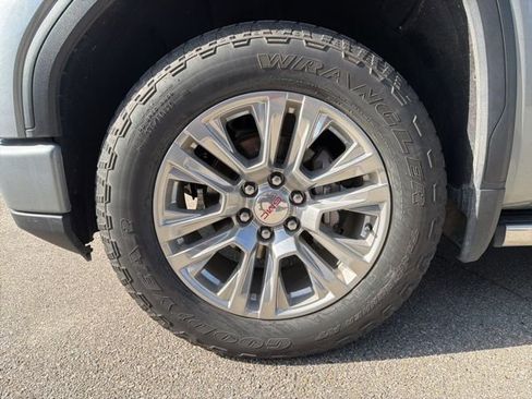 Used 2023 GMC Sierra 1500 Denali w/ Denali Carbonpro Edition image 31