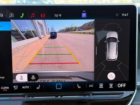 New 2026 Volkswagen Tiguan SE AWD/4WD image 13