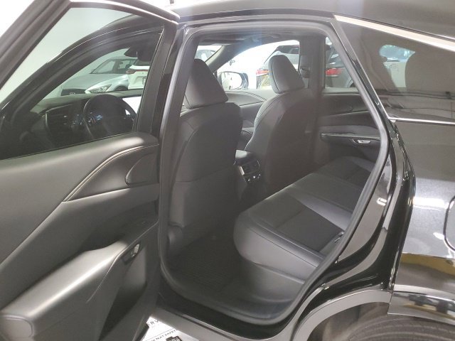 Used 2025 Lexus RX 350 Premium w/ Accessory Package AWD/4WD image 23