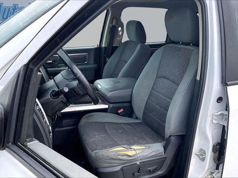Used 2015 RAM 1500 Big Horn AWD/4WD image 25