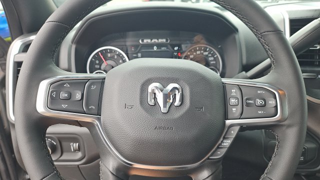 New 2026 RAM 2500 Big Horn AWD/4WD image 9