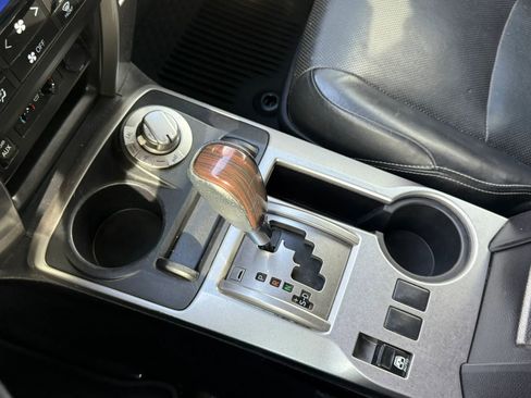 Used 2016 Toyota 4Runner Limited image 20