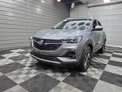 Used 2022 Buick Encore GX Essence FWD image 44