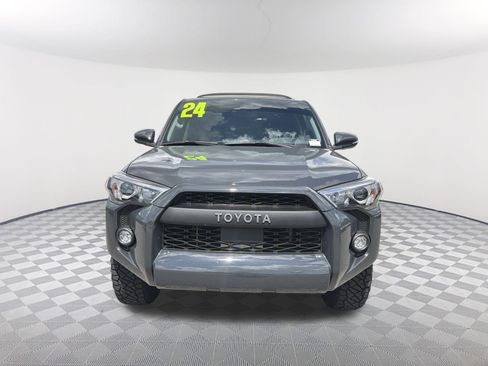 Used 2024 Toyota 4Runner SR5 Premium w/ Moonroof Package AWD/4WD image 2