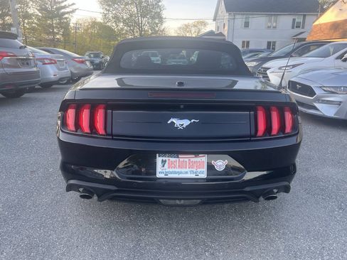 Used 2021 Ford Mustang Premium RWD image 7