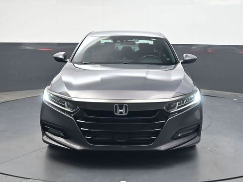 Used 2019 Honda Accord Sport image 9