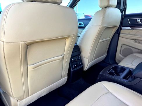 Used 2017 Ford Explorer Limited w/ Equipment Group 301A image 21