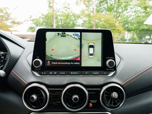 New 2025 Nissan Sentra SR w/ SR Premium Package image 13