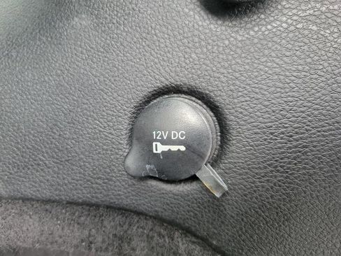 Used 2020 Jeep Grand Cherokee Limited image 9