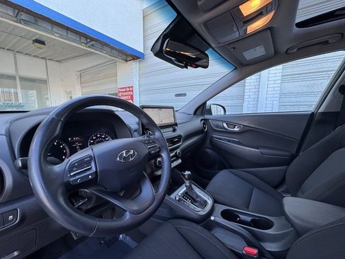Used 2023 Hyundai Kona SEL w/ Convenience Package image 11