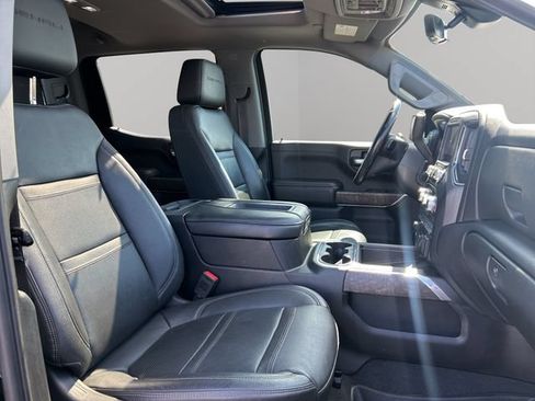 Used 2019 GMC Sierra 1500 Denali w/ Denali Ultimate Package AWD/4WD image 36