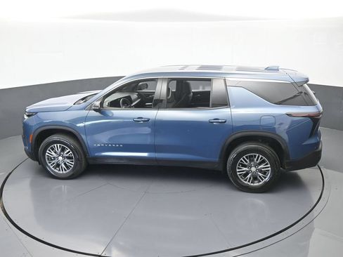 Used 2024 Chevrolet Traverse LS FWD image 58