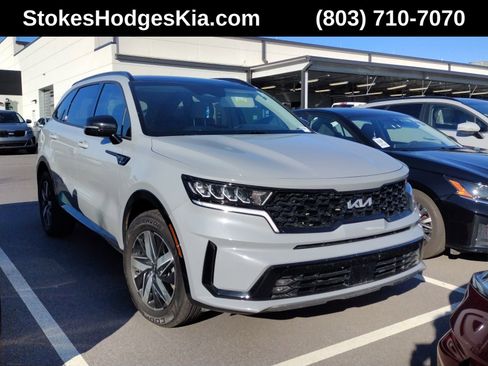 Used 2023 Kia Sorento EX w/ Panoramic Sunroof Package image 1