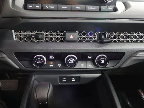 Used 2023 Honda Accord LX image 42