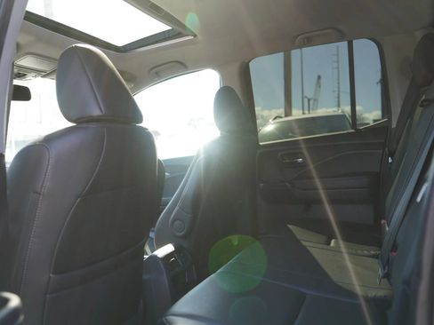 Used 2019 Honda Ridgeline RTL-T image 15