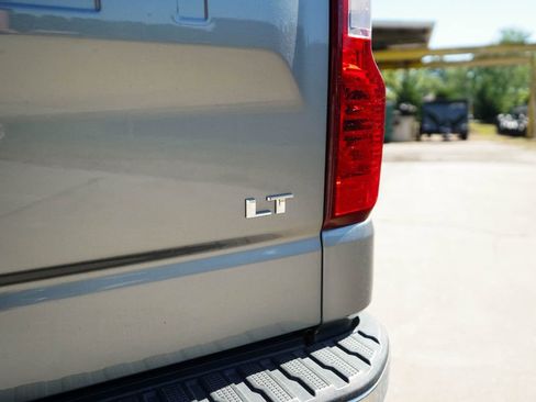 Used 2019 Chevrolet Silverado 1500 LT w/ Texas Edition image 19