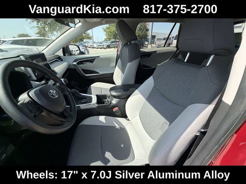 Used 2024 Toyota RAV4 XLE w/ Convenience Package AWD/4WD image 15