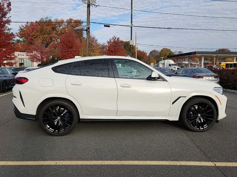 Used 2022 BMW X6 xDrive40i w/ Executive Package image 7