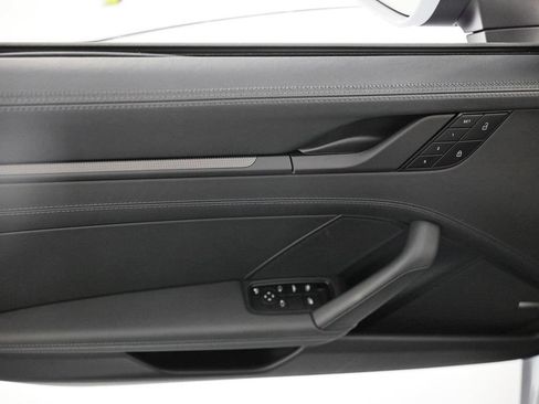 Used 2026 Porsche 911 Carrera RWD image 21