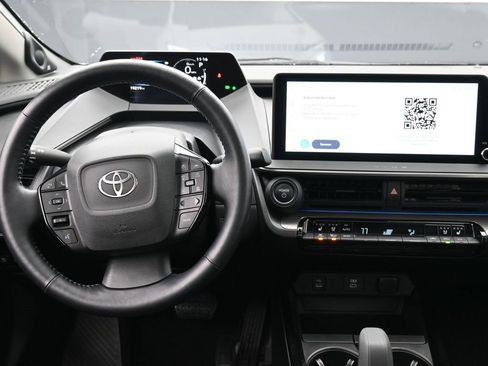 Used 2023 Toyota Prius Limited image 11