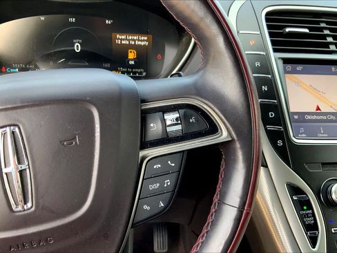 Used 2019 Lincoln Nautilus Black Label AWD/4WD image 24