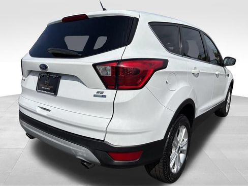 Used 2019 Ford Escape SE AWD/4WD image 5