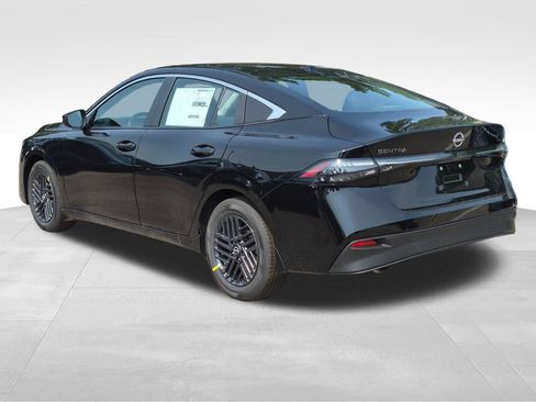 New 2026 Nissan Sentra SV w/ Floor Mat Package FWD image 11