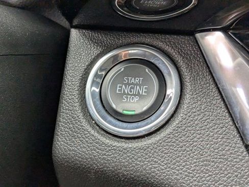 Used 2024 Buick Envista Sport Touring w/ Convenience II Package FWD image 26